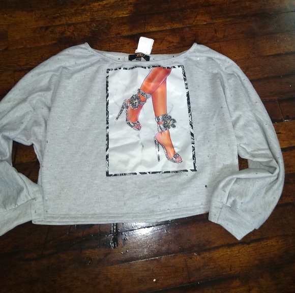 Gray 3/4 length sleeve crop top sweatshirt swiss cheese cutouts
